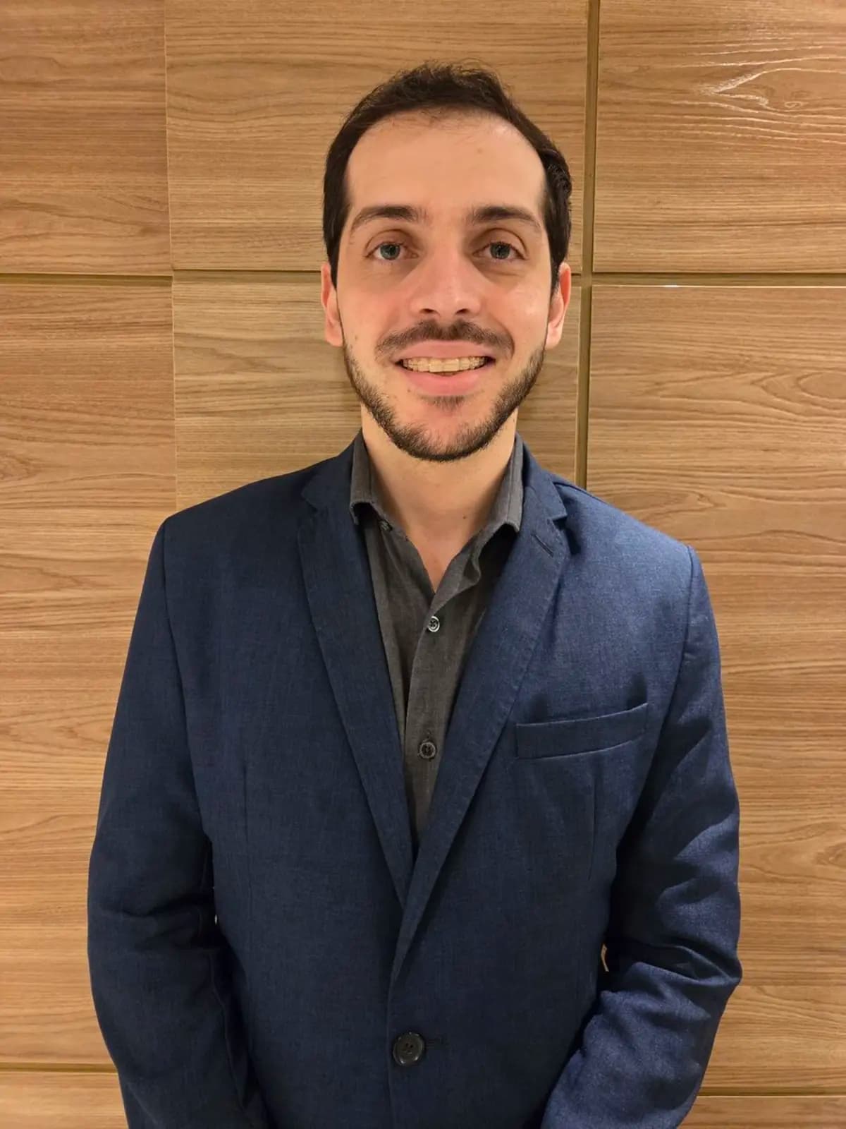 Dr. Tércio Ferreira Oliveira